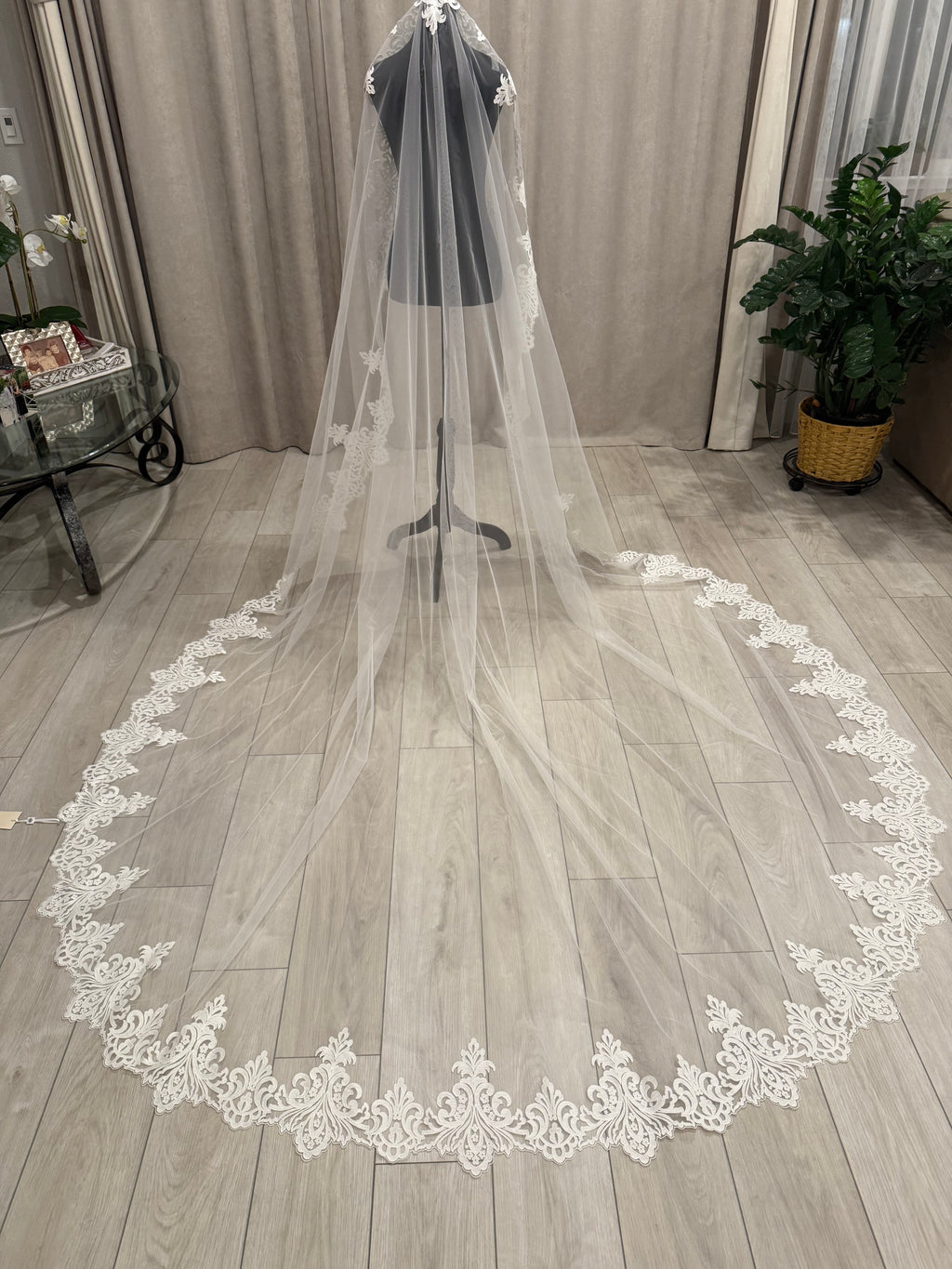 Royal Lace Mantila Veil